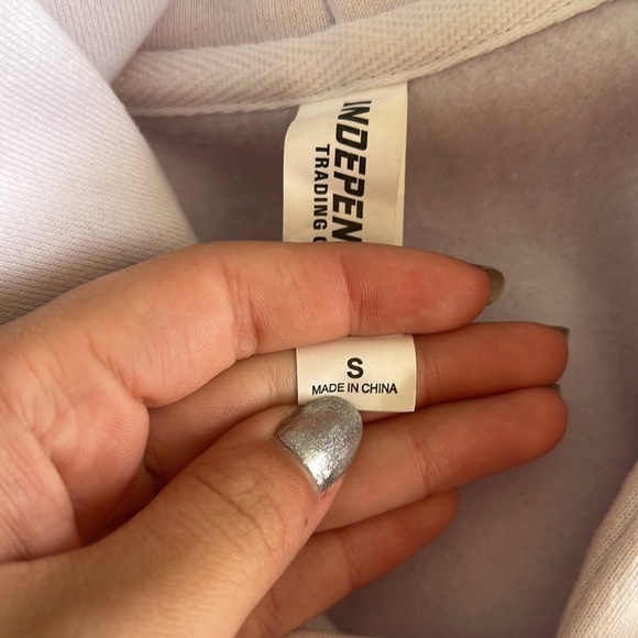 Payton Moormeier merch - Picture 2 of 2